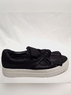 J SLIDES Black Suede w/Bow on Top Sneakers